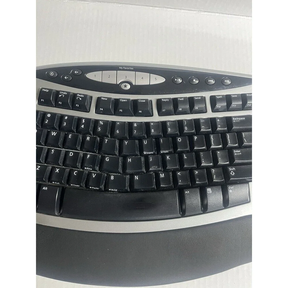 Microsoft Wireless Comfort Keyboard 4000 (1045) w/ USB Receiver, English